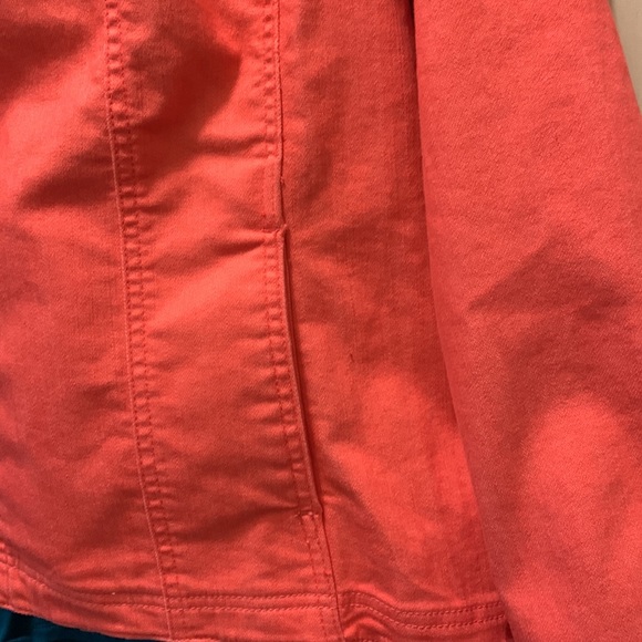 Denim and Company jean jacket size large - Picture 6 of 8